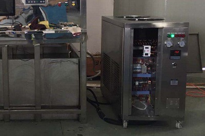 風(fēng)冷式冷水機(jī)組風(fēng)扇不運(yùn)行是什么原因？